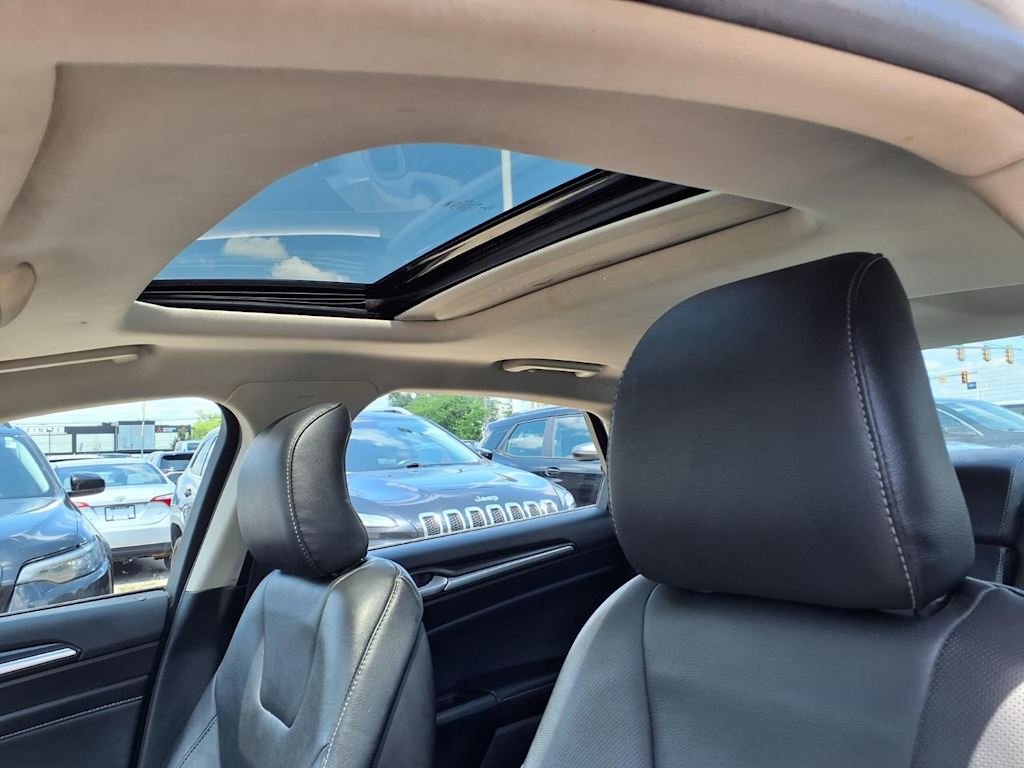 Thumbnail: 2018 Ford Fusion - 21