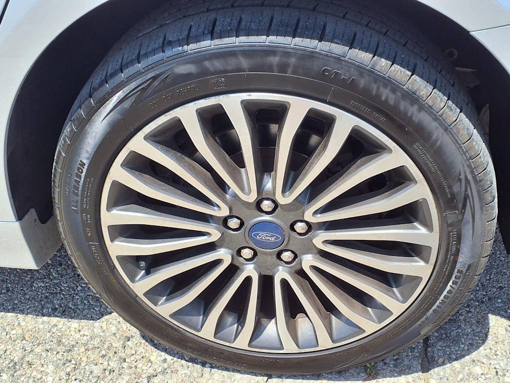Thumbnail: 2018 Ford Fusion - 8