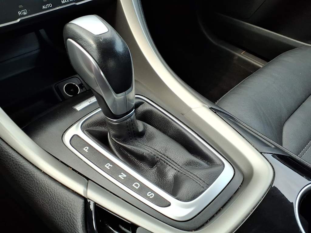 Thumbnail: 2014 Ford Fusion - 24