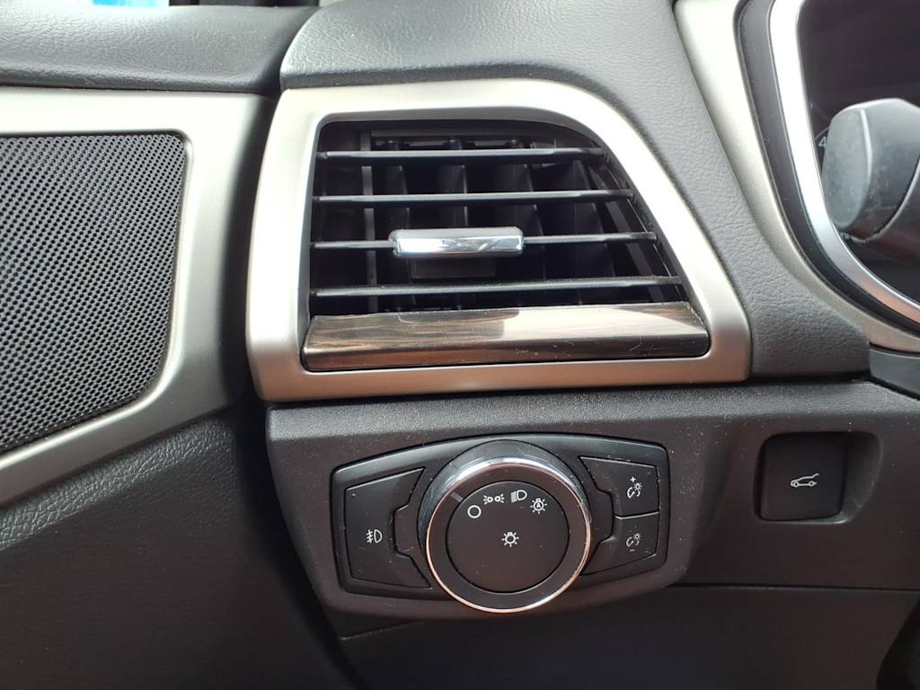 Thumbnail: 2014 Ford Fusion - 28