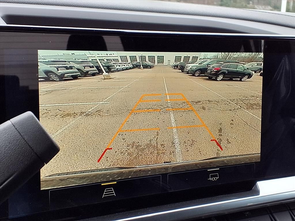 Thumbnail: 2026 Chevrolet Silverado 1500 - 10