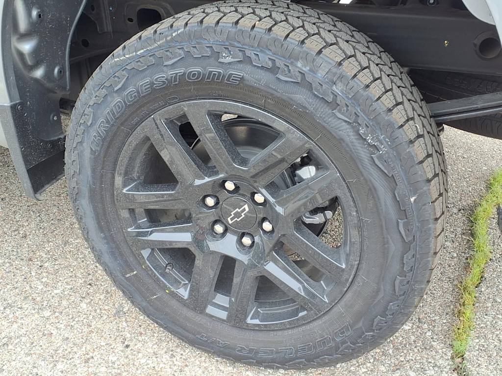 Thumbnail: 2026 Chevrolet Silverado 1500 - 7