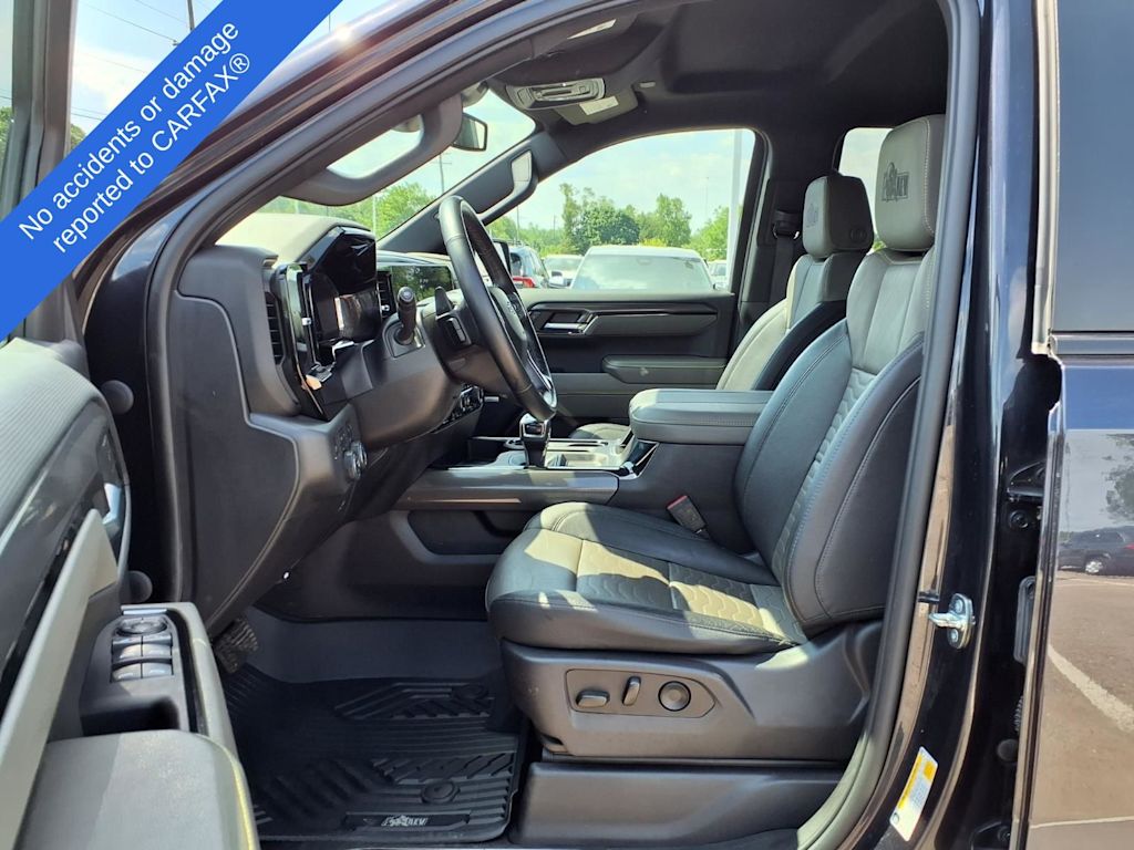 Thumbnail: 2024 Chevrolet Silverado 1500 - 10