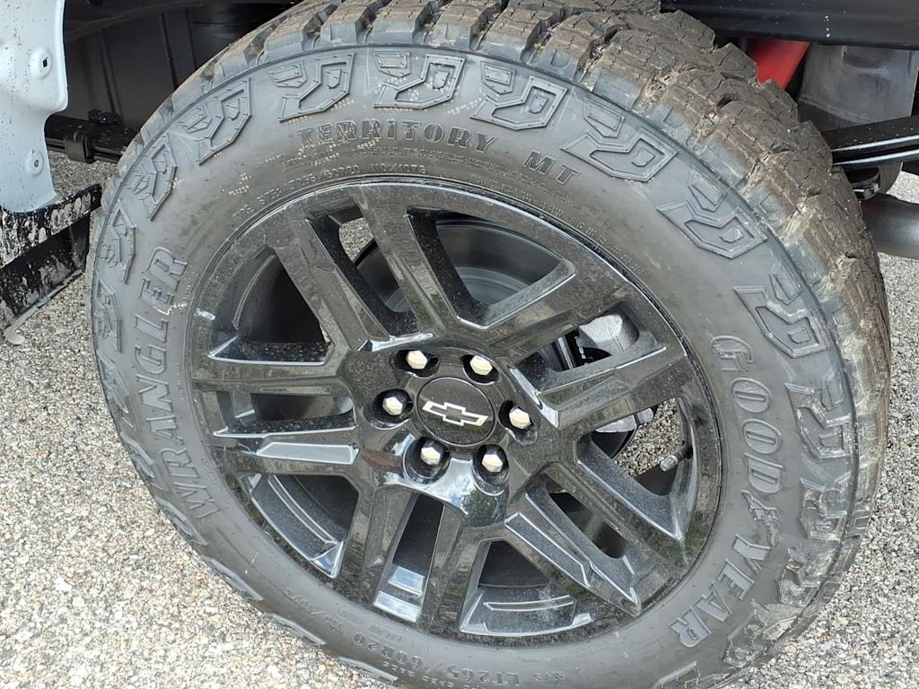 Thumbnail: 2026 Chevrolet Silverado 1500 - 7