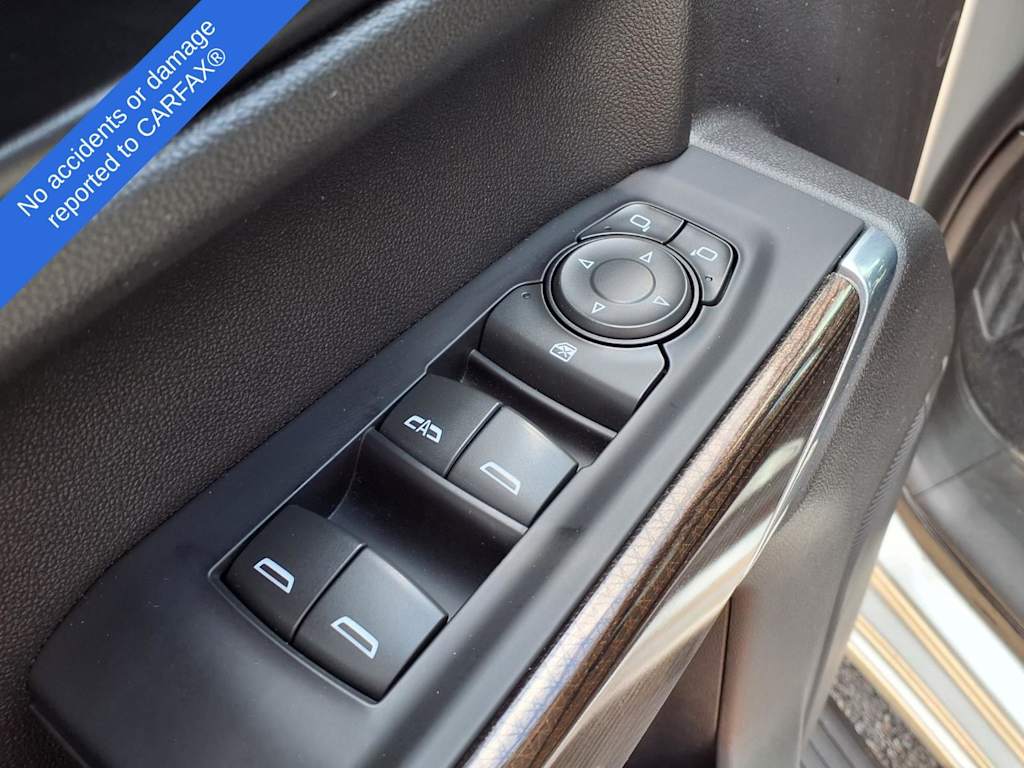 Thumbnail: 2020 Chevrolet Silverado 1500 - 20