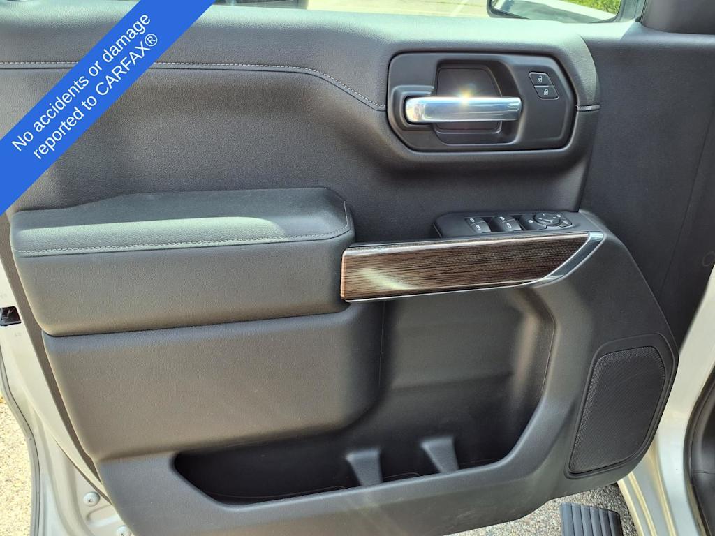 Thumbnail: 2020 Chevrolet Silverado 1500 - 19