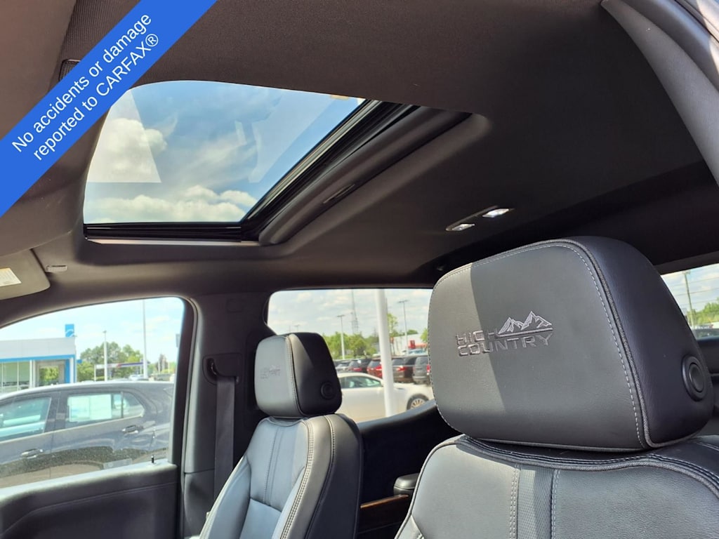 Thumbnail: 2021 Chevrolet Silverado 1500 - 21