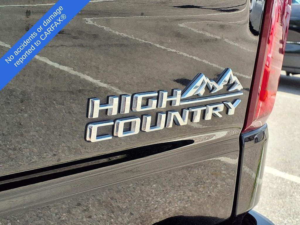 Thumbnail: 2021 Chevrolet Silverado 1500 - 7