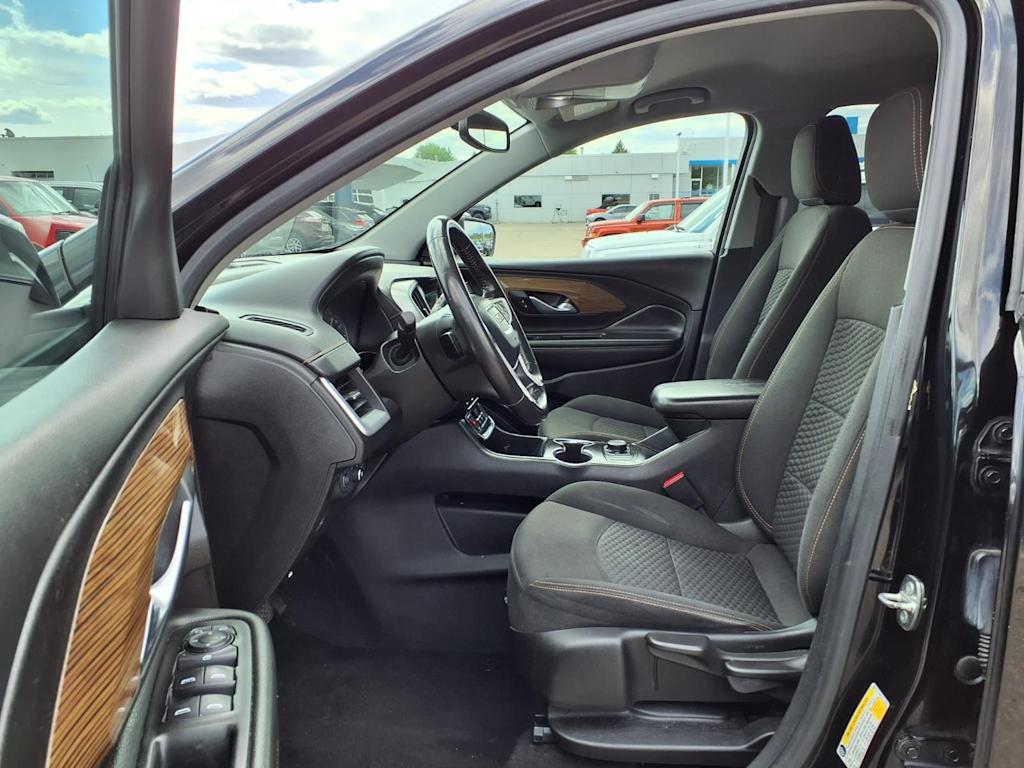 Thumbnail: 2019 GMC Terrain - 9