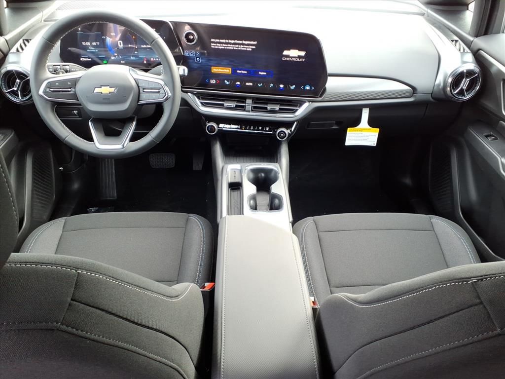 Thumbnail: 2026 Chevrolet Equinox - 2