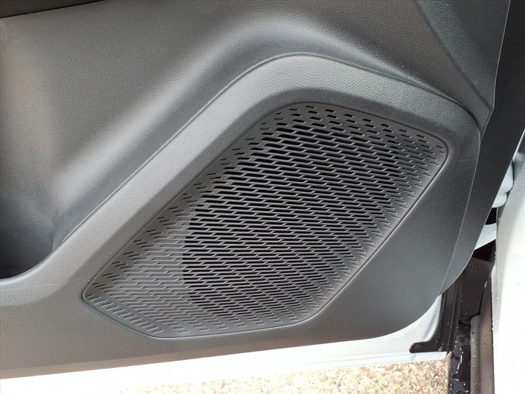 Thumbnail: 2026 Chevrolet Equinox - 16