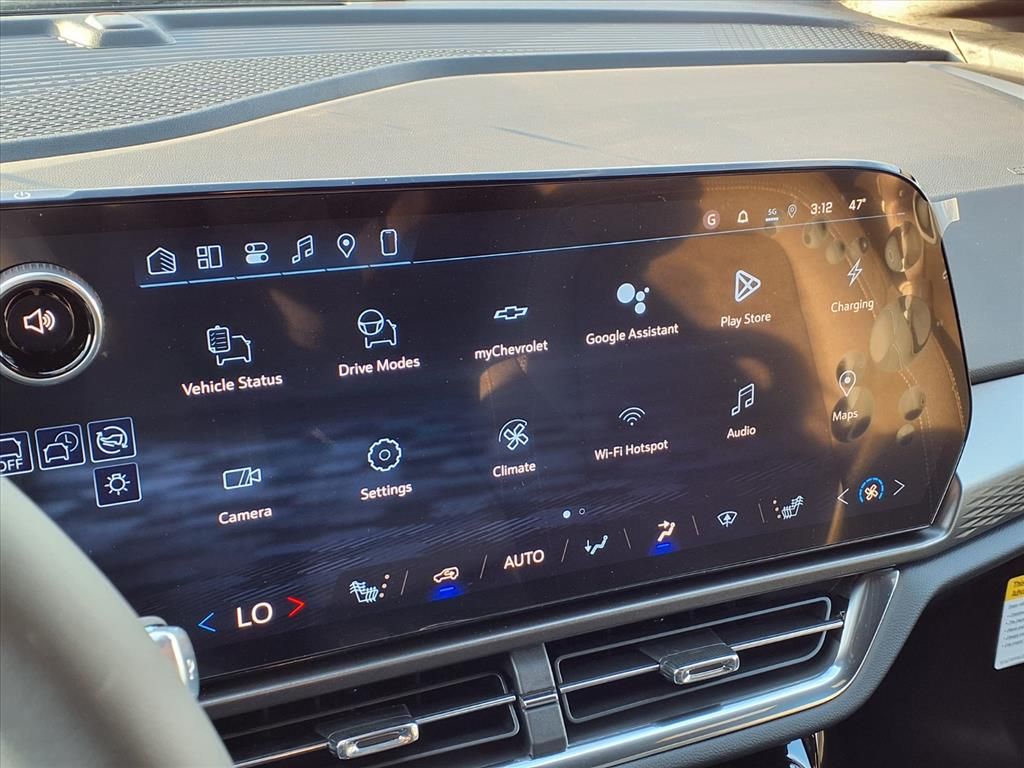 Thumbnail: 2026 Chevrolet Equinox - 9