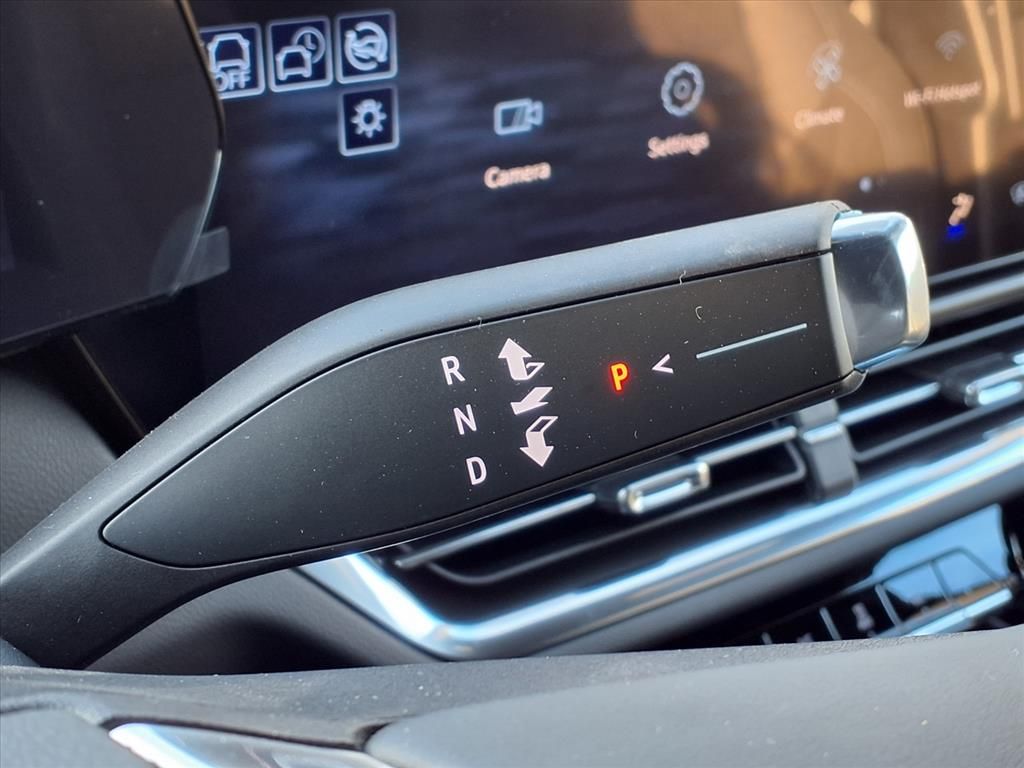 Thumbnail: 2026 Chevrolet Equinox - 10