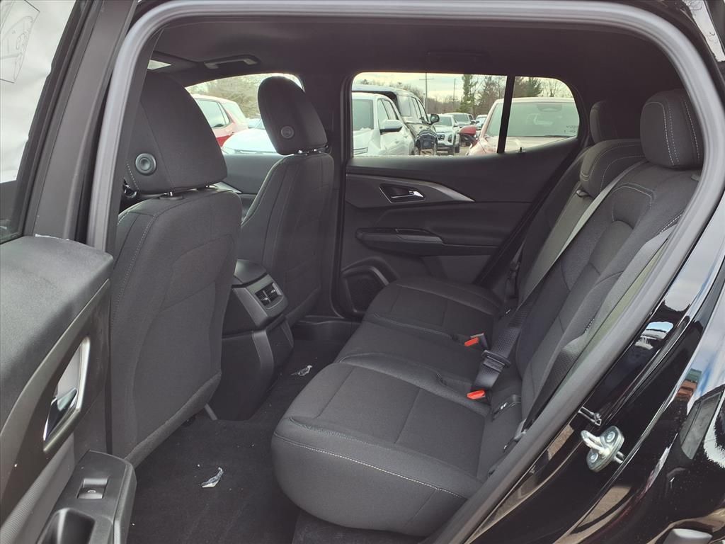 Thumbnail: 2026 Chevrolet Equinox - 10