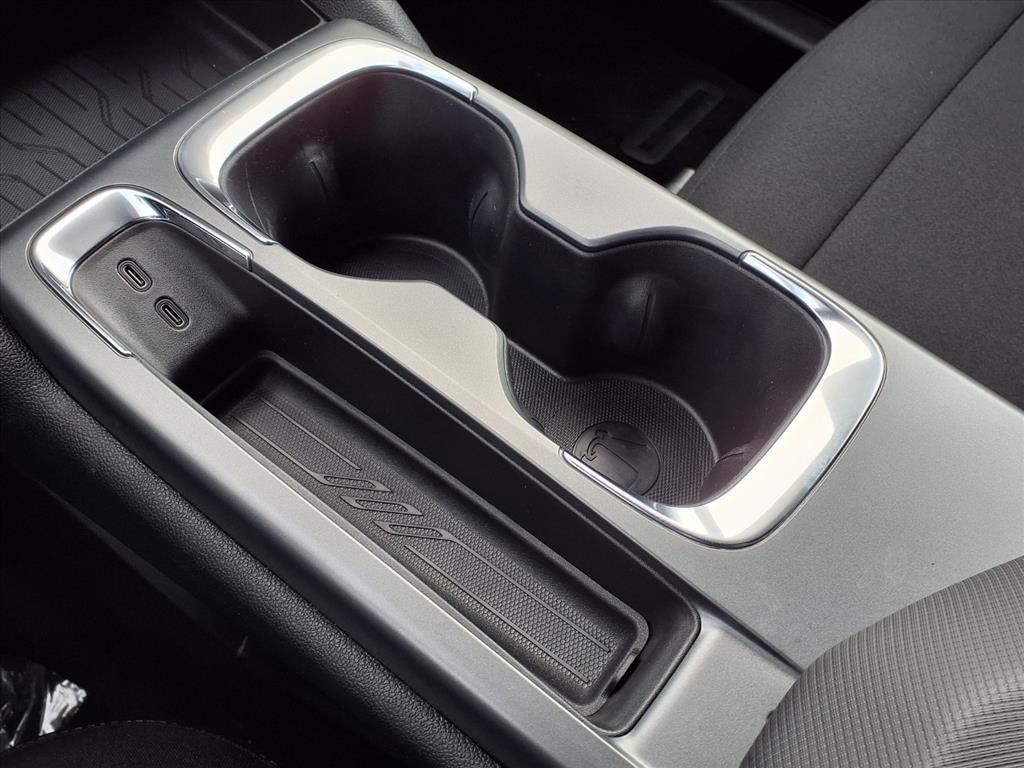 Thumbnail: 2026 Chevrolet Equinox - 12