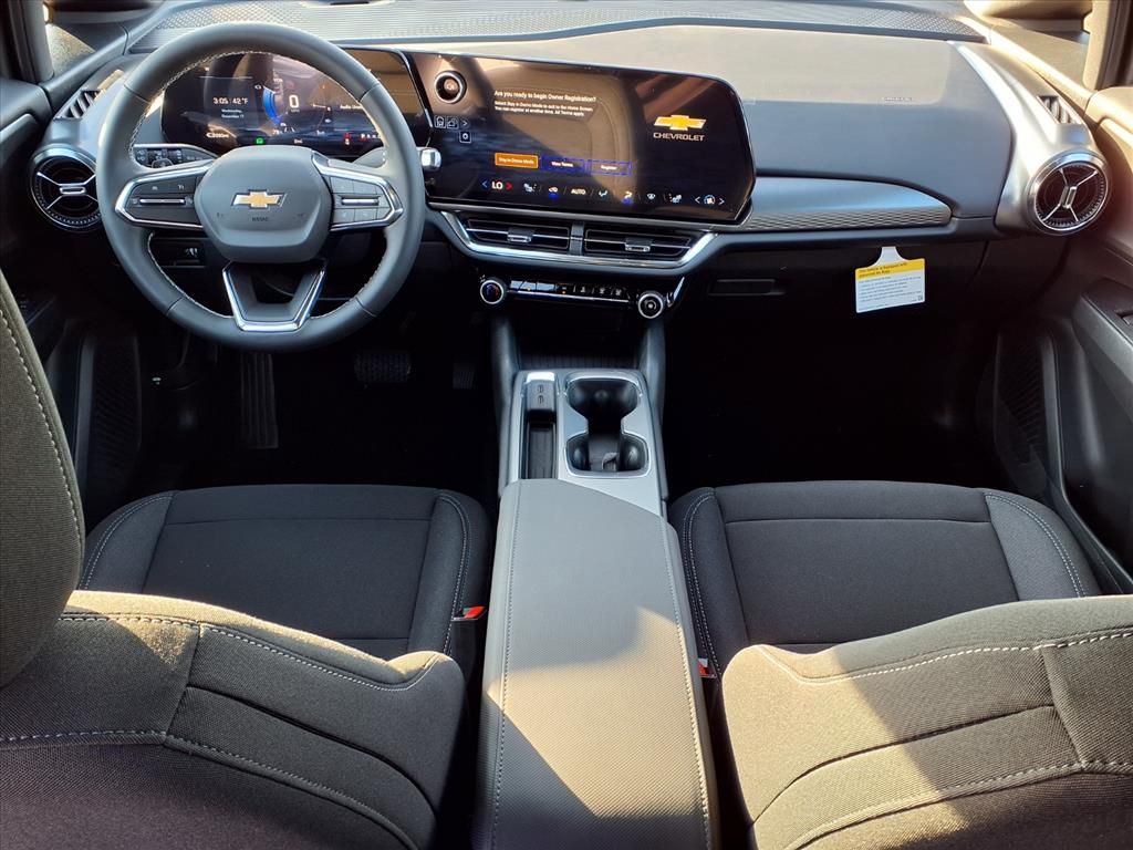 Thumbnail: 2026 Chevrolet Equinox - 2