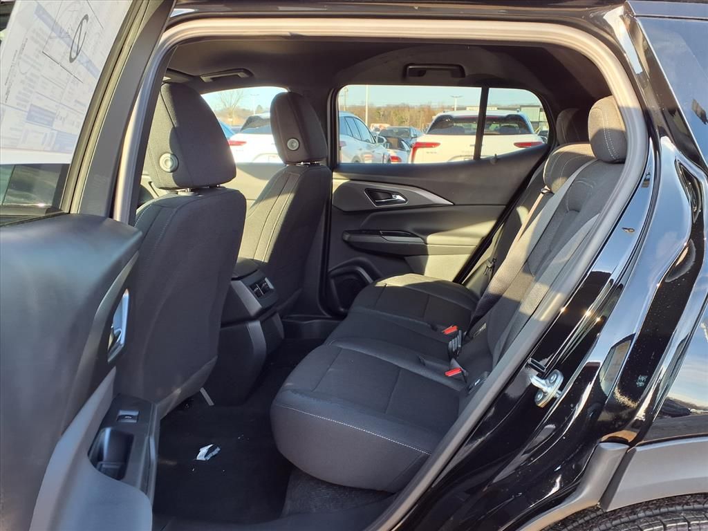 Thumbnail: 2026 Chevrolet Equinox - 8