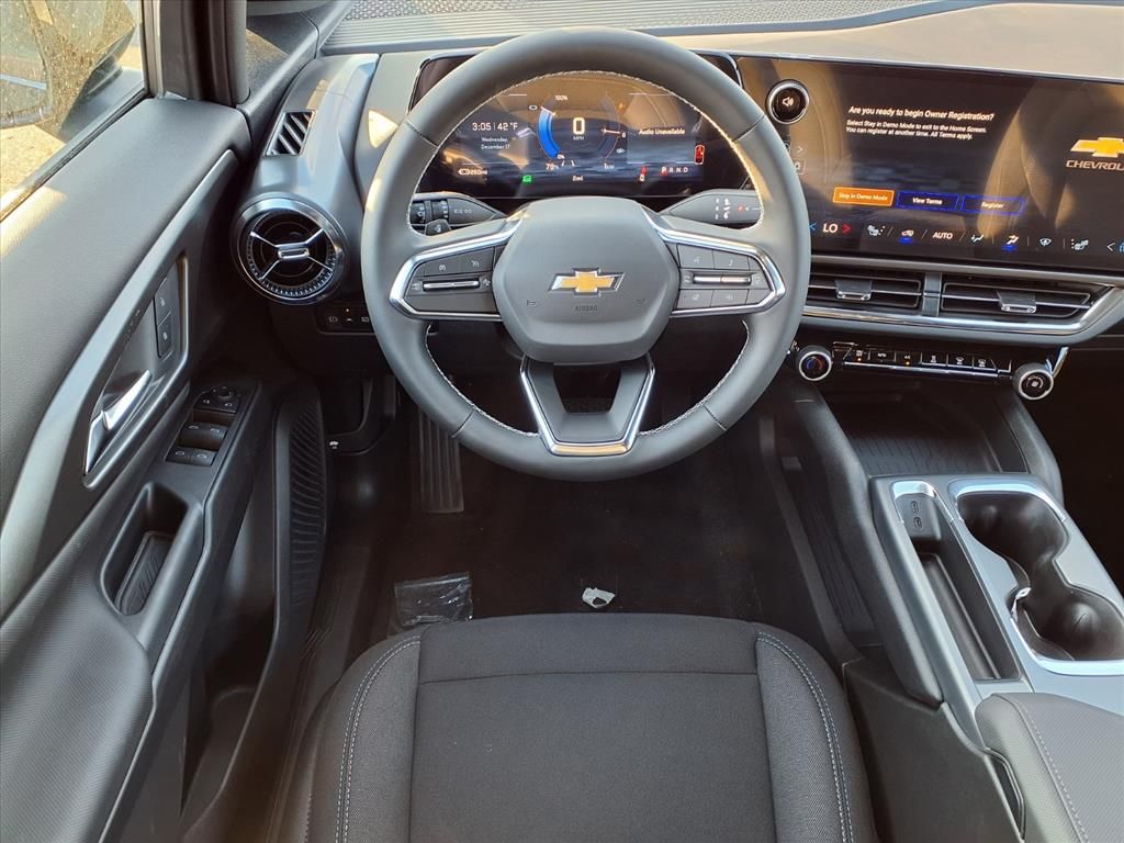 Thumbnail: 2026 Chevrolet Equinox - 6