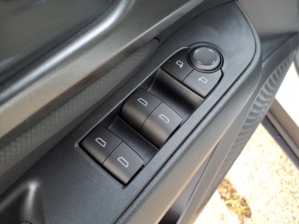 Thumbnail: 2026 Chevrolet Equinox - 16