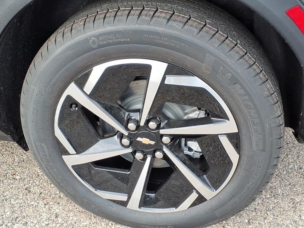 Thumbnail: 2026 Chevrolet Equinox - 6