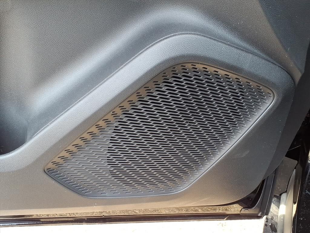 Thumbnail: 2026 Chevrolet Equinox - 15