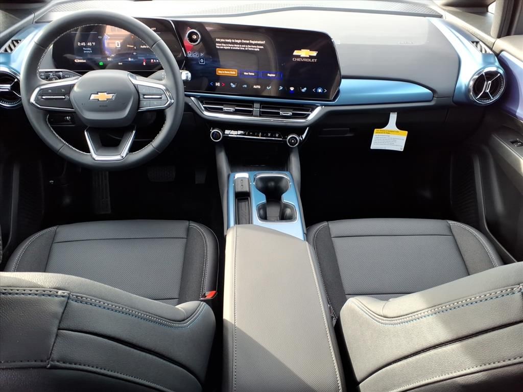 Thumbnail: 2026 Chevrolet Equinox - 2