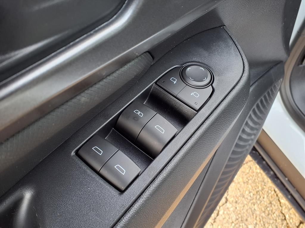 Thumbnail: 2026 Chevrolet Equinox - 17