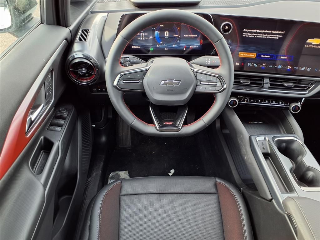 Thumbnail: 2026 Chevrolet Equinox - 6