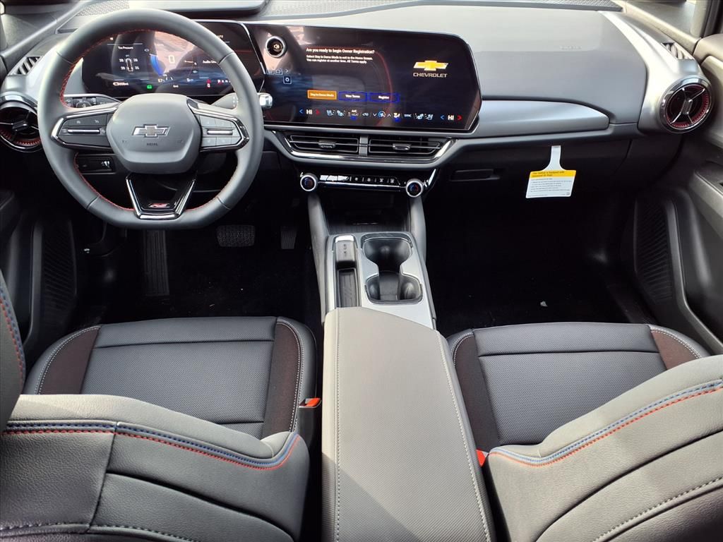 Thumbnail: 2026 Chevrolet Equinox - 2