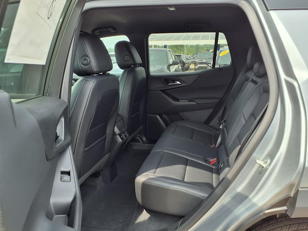 Thumbnail: 2027 Chevrolet Equinox - 9