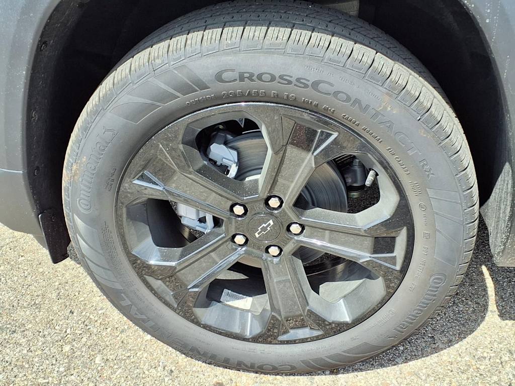 Thumbnail: 2027 Chevrolet Equinox - 7