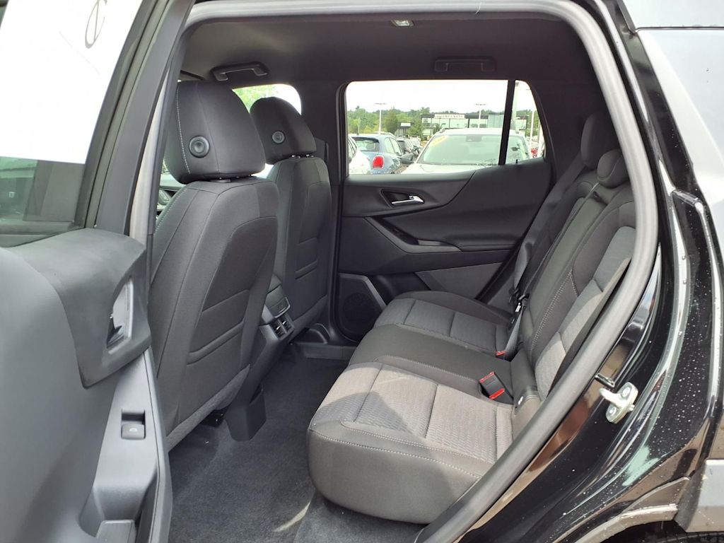 Thumbnail: 2027 Chevrolet Equinox - 9