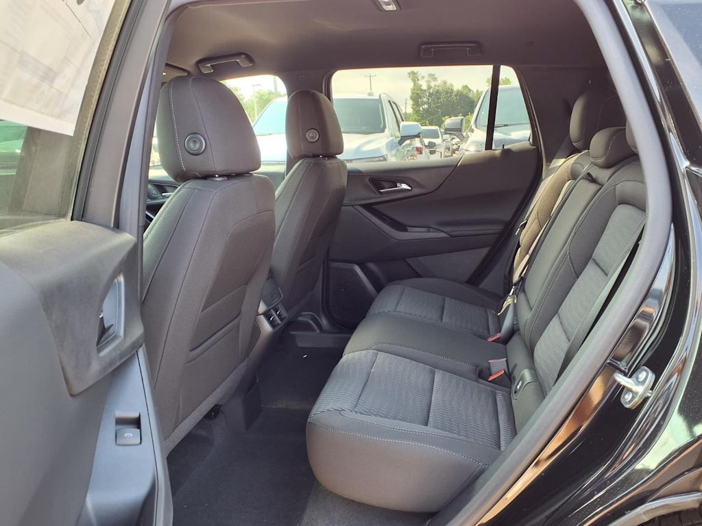 Thumbnail: 2027 Chevrolet Equinox - 10