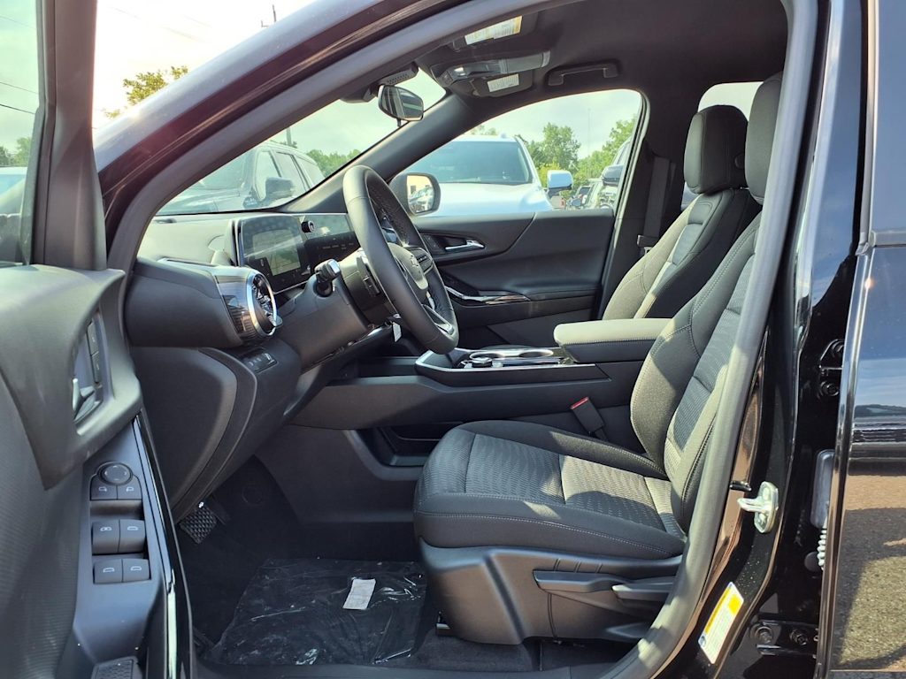 Thumbnail: 2027 Chevrolet Equinox - 9