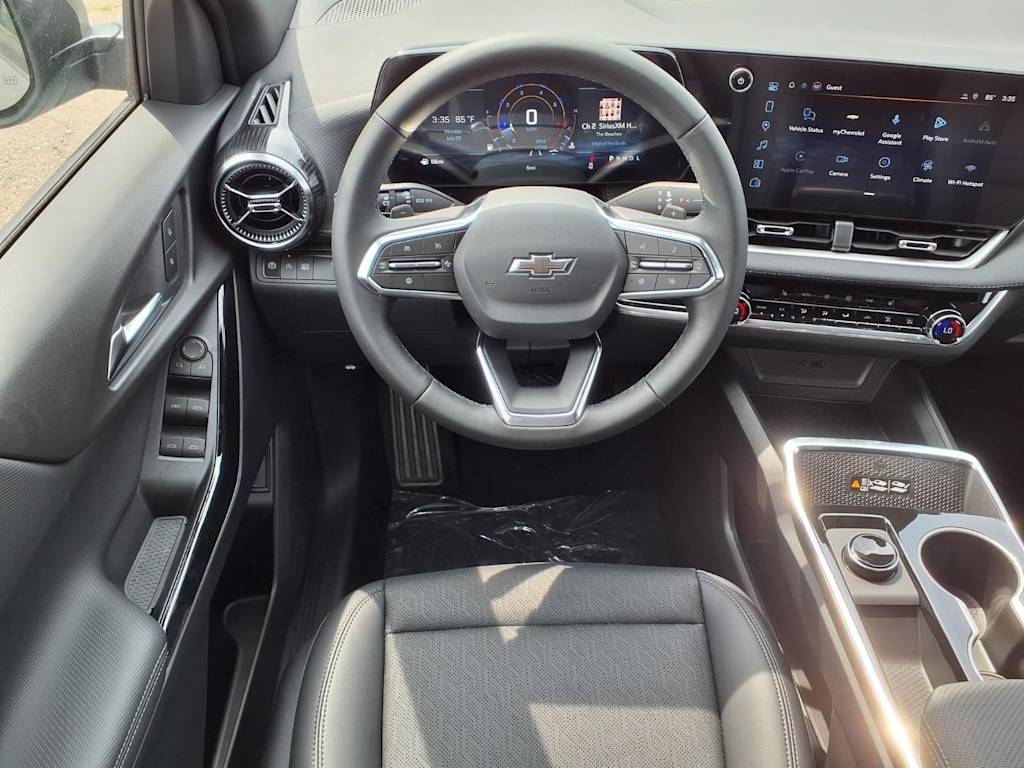 Thumbnail: 2027 Chevrolet Equinox - 8