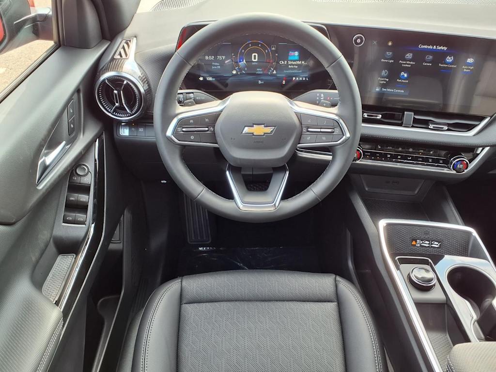 Thumbnail: 2026 Chevrolet Equinox - 8