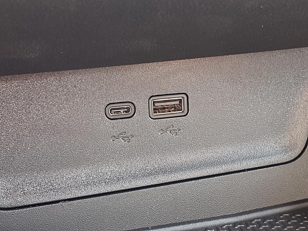 Thumbnail: 2026 Chevrolet Equinox - 6