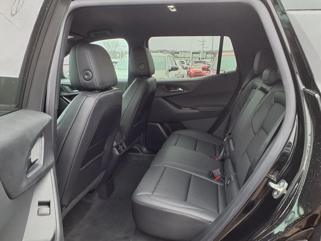 Thumbnail: 2026 Chevrolet Equinox - 10