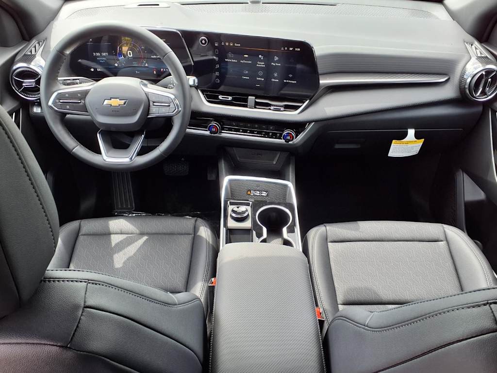 Thumbnail: 2026 Chevrolet Equinox - 2