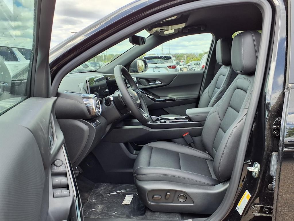 Thumbnail: 2026 Chevrolet Equinox - 7