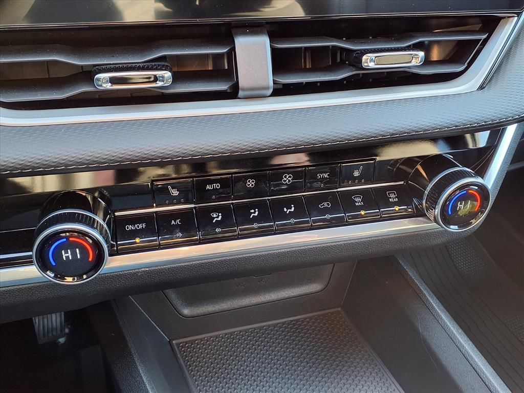 Thumbnail: 2026 Chevrolet Equinox - 20