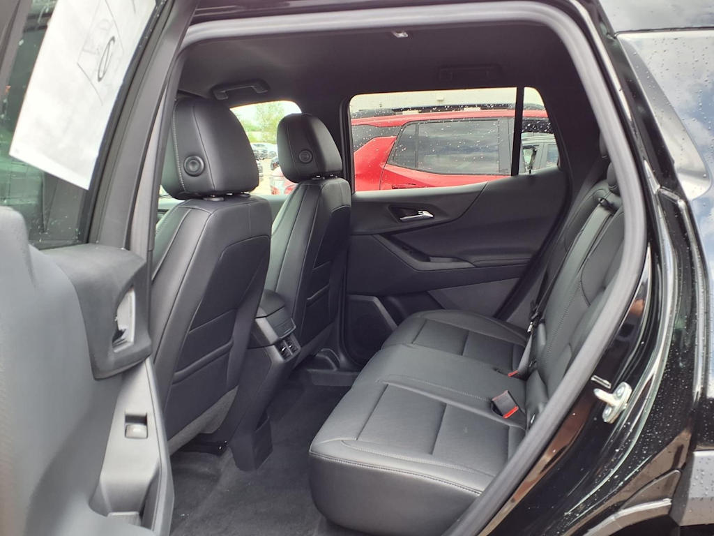 Thumbnail: 2026 Chevrolet Equinox - 10