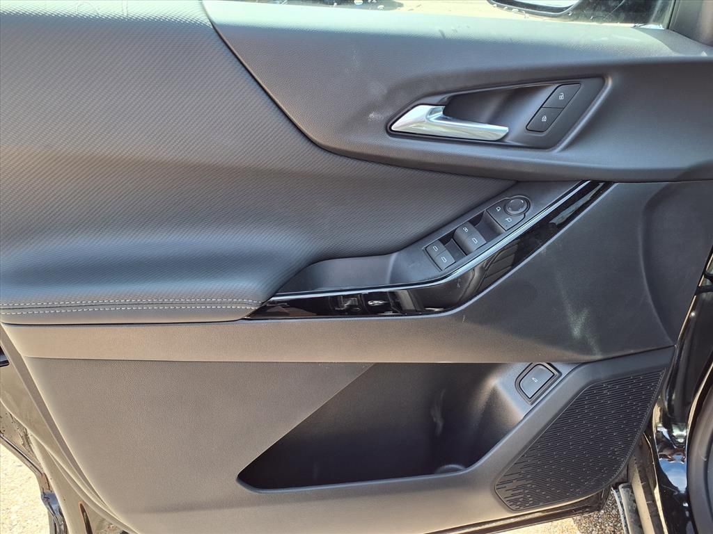 Thumbnail: 2026 Chevrolet Equinox - 16