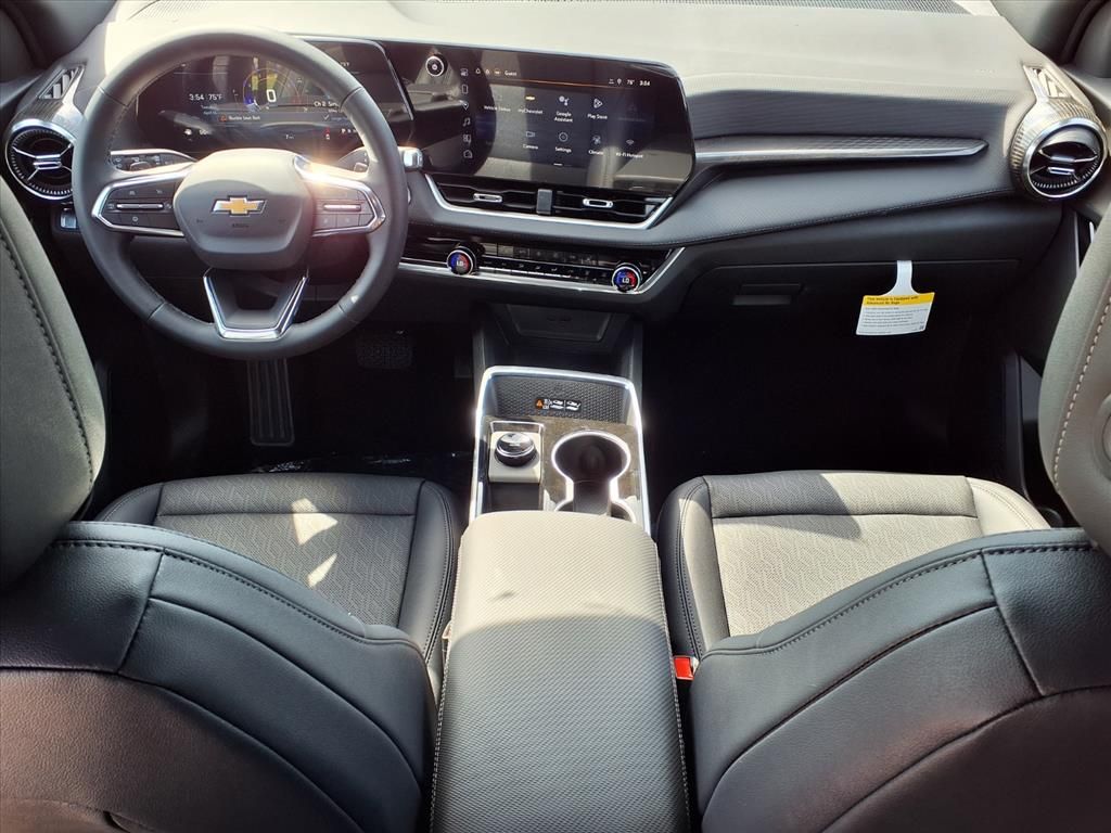 Thumbnail: 2026 Chevrolet Equinox - 2