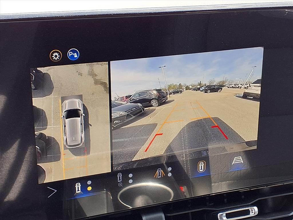 Thumbnail: 2026 Chevrolet Equinox - 20