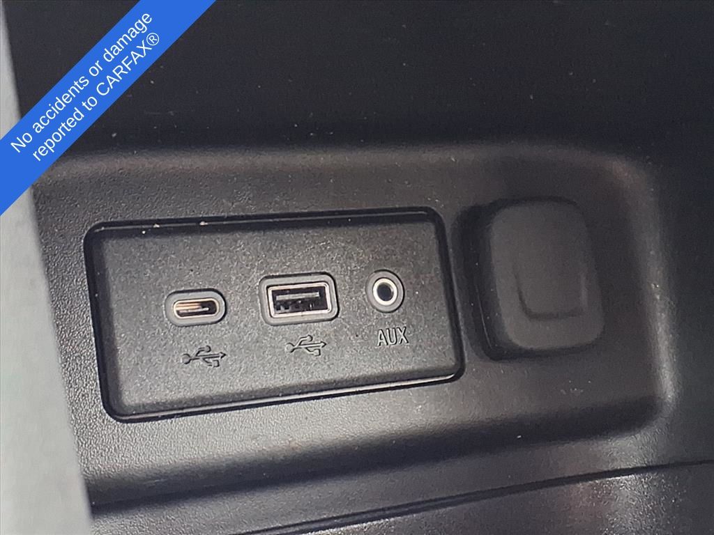 Thumbnail: 2023 Chevrolet Equinox - 25