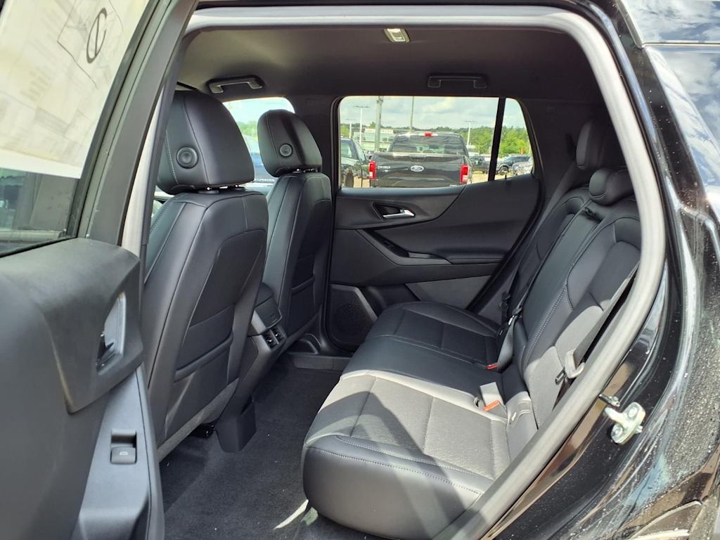 Thumbnail: 2027 Chevrolet Equinox - 10