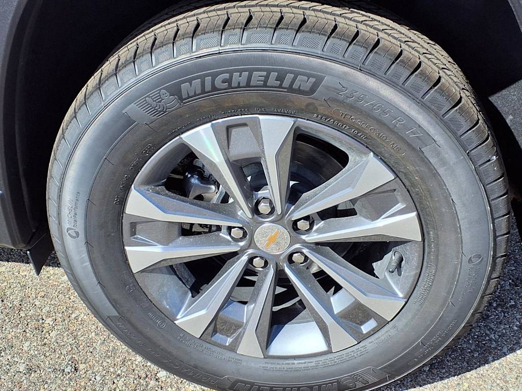 Thumbnail: 2027 Chevrolet Equinox - 7
