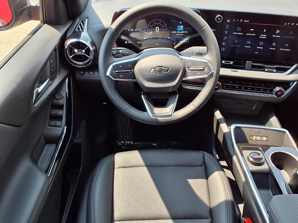 Thumbnail: 2027 Chevrolet Equinox - 8