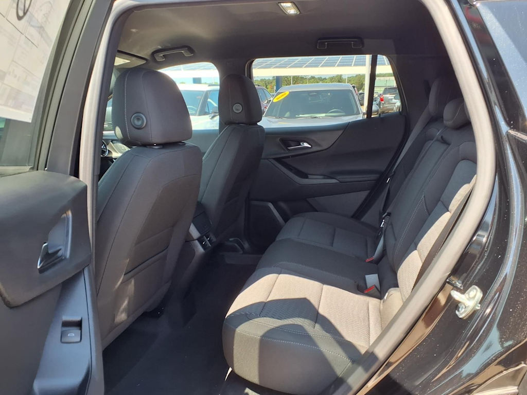 Thumbnail: 2027 Chevrolet Equinox - 9